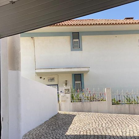 Superbe Appartement Proche De La Plage ナザレ エクステリア 写真