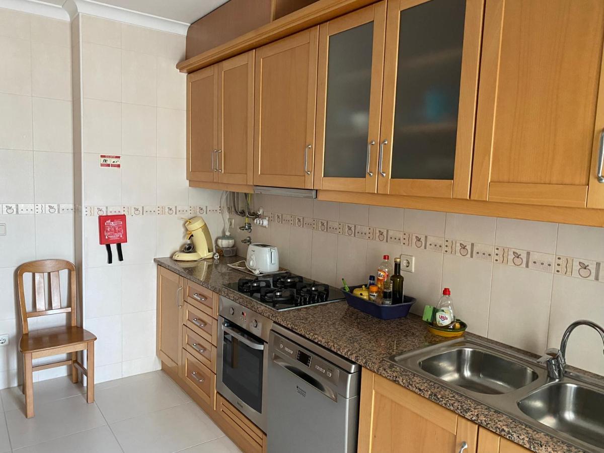 Superbe Appartement Proche De La Plage ナザレ エクステリア 写真