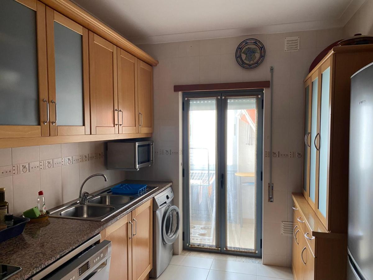 Superbe Appartement Proche De La Plage ナザレ エクステリア 写真