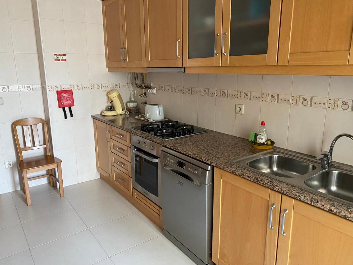Superbe Appartement Proche De La Plage ナザレ エクステリア 写真