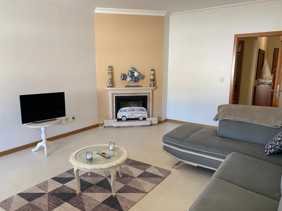 Superbe Appartement Proche De La Plage ナザレ エクステリア 写真