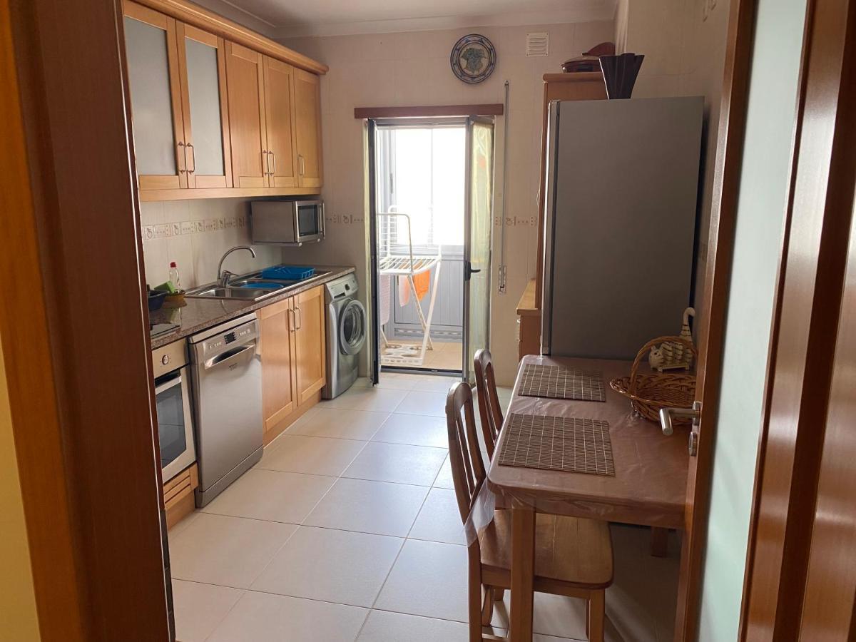 Superbe Appartement Proche De La Plage ナザレ エクステリア 写真