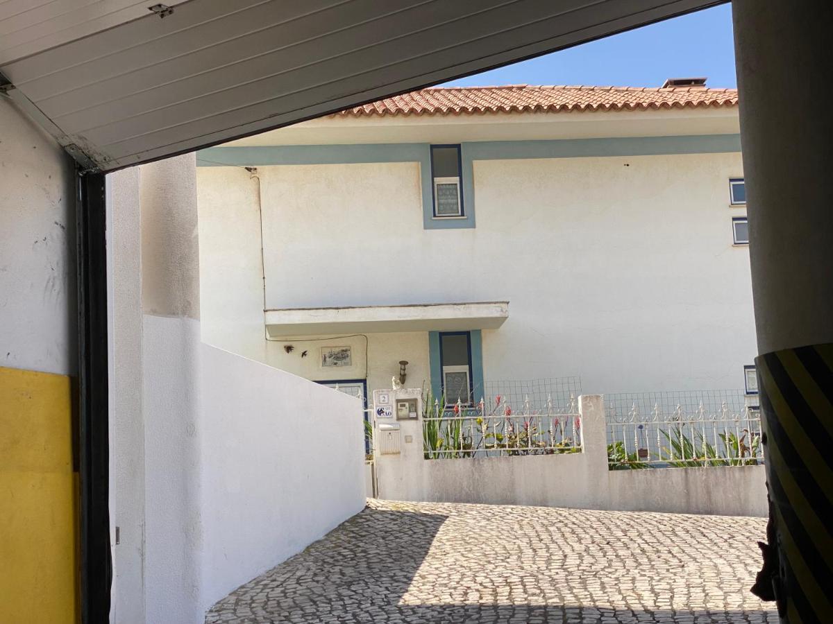 Superbe Appartement Proche De La Plage ナザレ エクステリア 写真